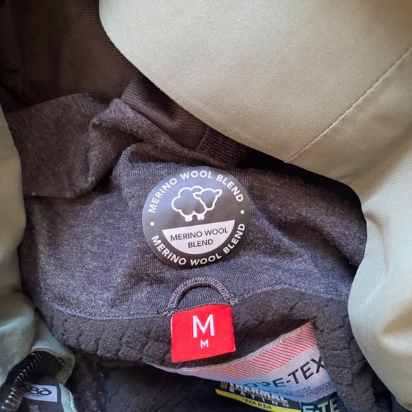 686 MEN'S GORE-TEX HYDRASTASH SYNC JACKET size Medium - Picture 13 of 16